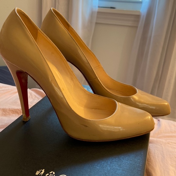 Christian Louboutin Shoes - Christian Louboutin